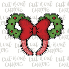 Load image into Gallery viewer, Wreath Ears Cookie Cutter