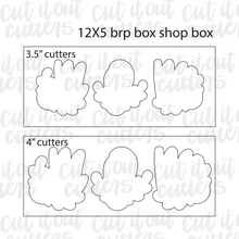 Load image into Gallery viewer, Floral M.O.M Cookie Cutter Set