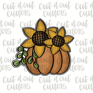 Sunflower Pumpkin with Greenery Cookie Cutter